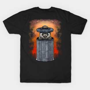 Trick or trash cote raccoon T-Shirt